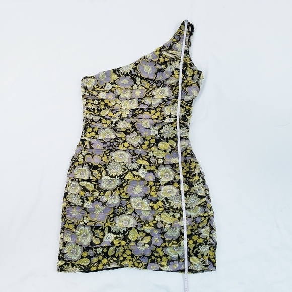NWT Zara One Shoulder Floral Mini Dress Pleated Fabric - Picture 7 of 9